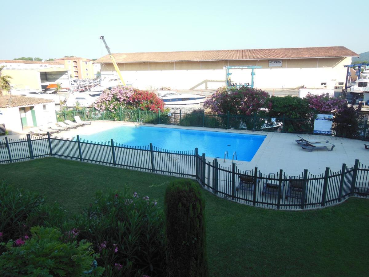 Luxury Apartment In Port Grimaud Eksteriør billede